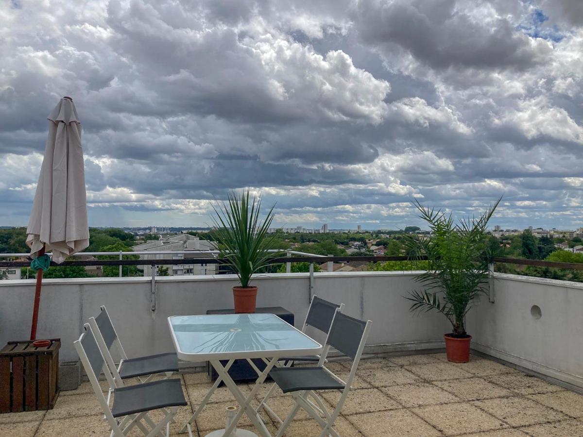 Proche Bordeaux Appartement 75 M2 Rooftop بروج المظهر الخارجي الصورة